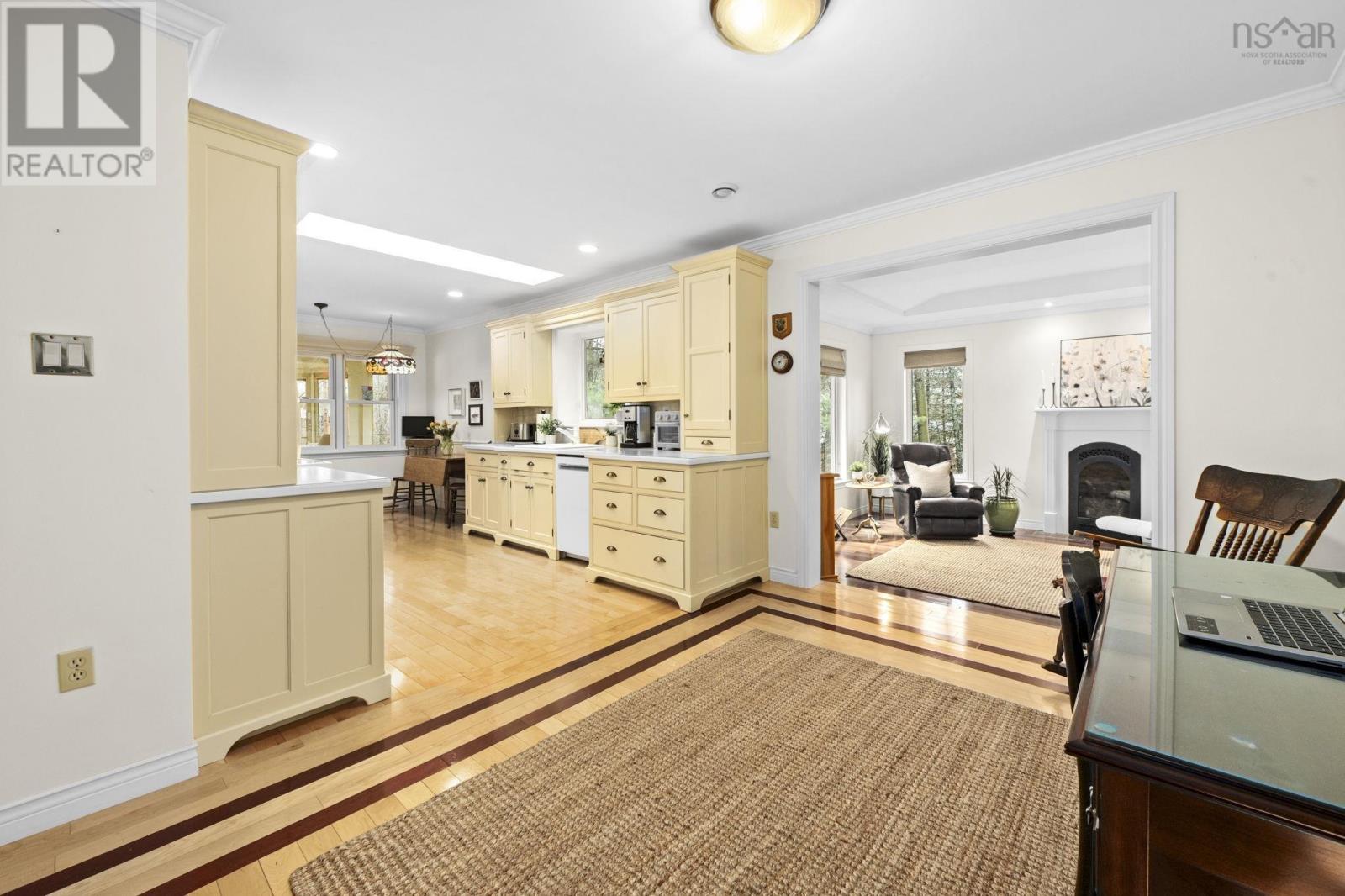 Property 15 of 51 of 75 Duncan Avenue