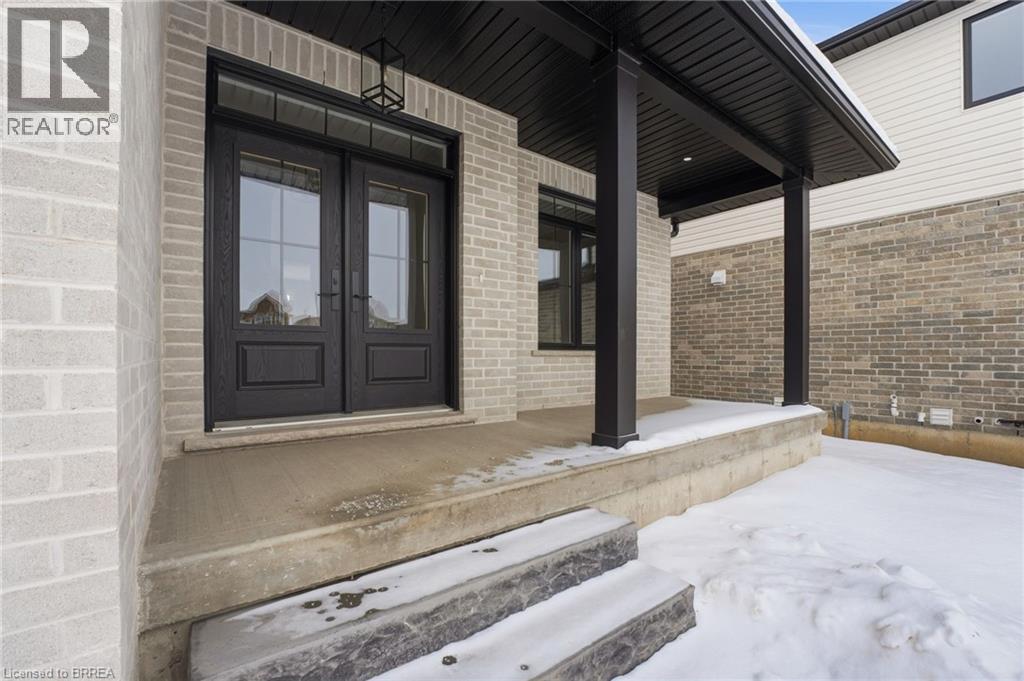 102 OAK Avenue, Paris, Ontario, N3L0J6 — Photo 2