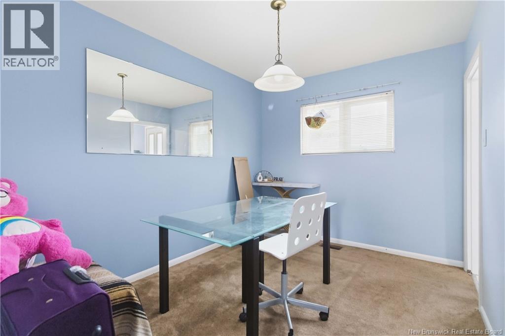 17 Bissett Avenue - 8