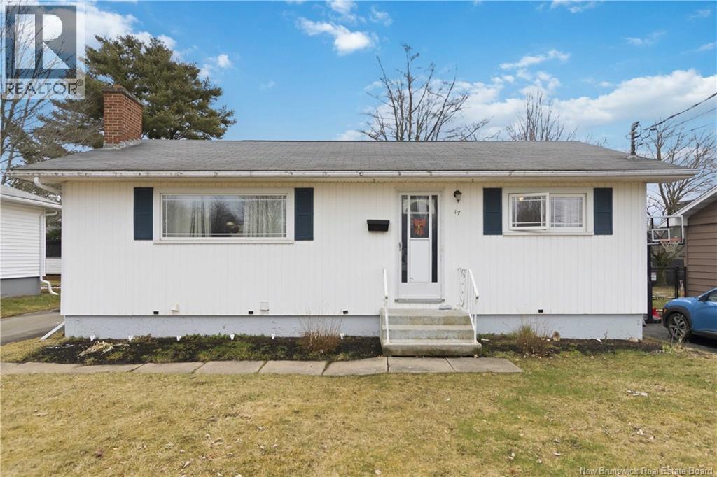 17 Bissett Avenue - 1