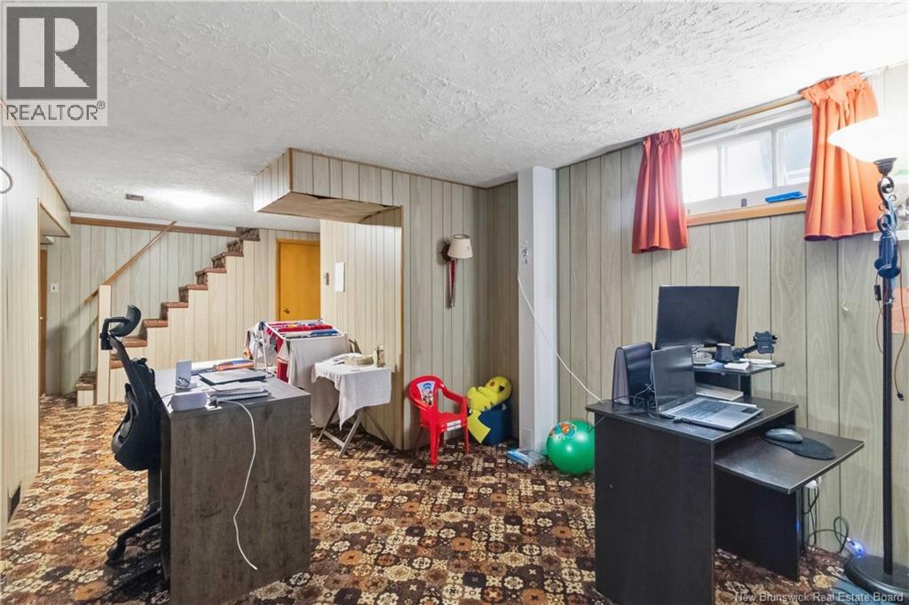 17 Bissett Avenue - 19