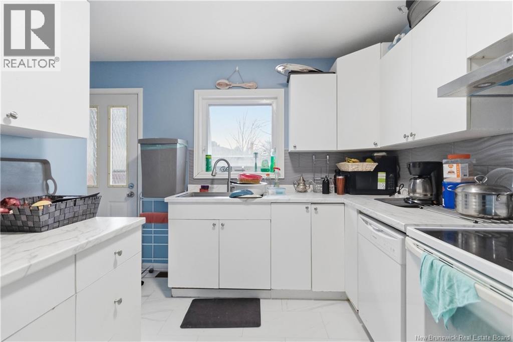 17 Bissett Avenue - 10