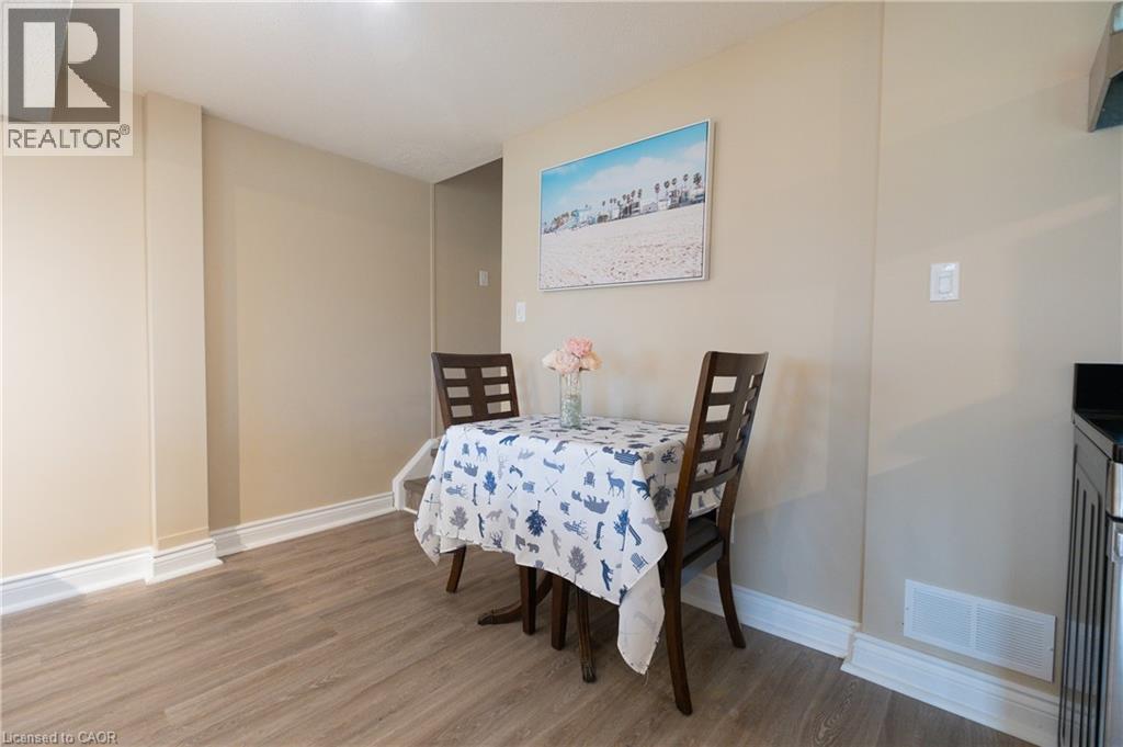 LOWER-442 WOODS Lane, Cambridge, Ontario, N3H5J4 — Photo 19
