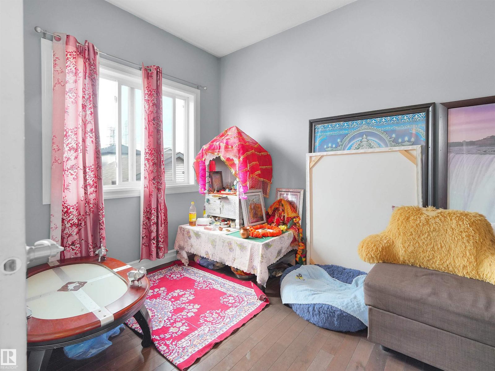 5192 1B AVENUE SW SW, Edmonton