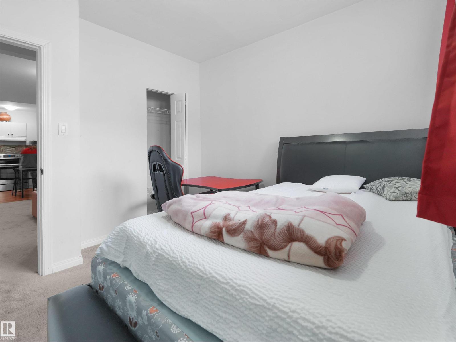 5192 1B AVENUE SW SW, Edmonton