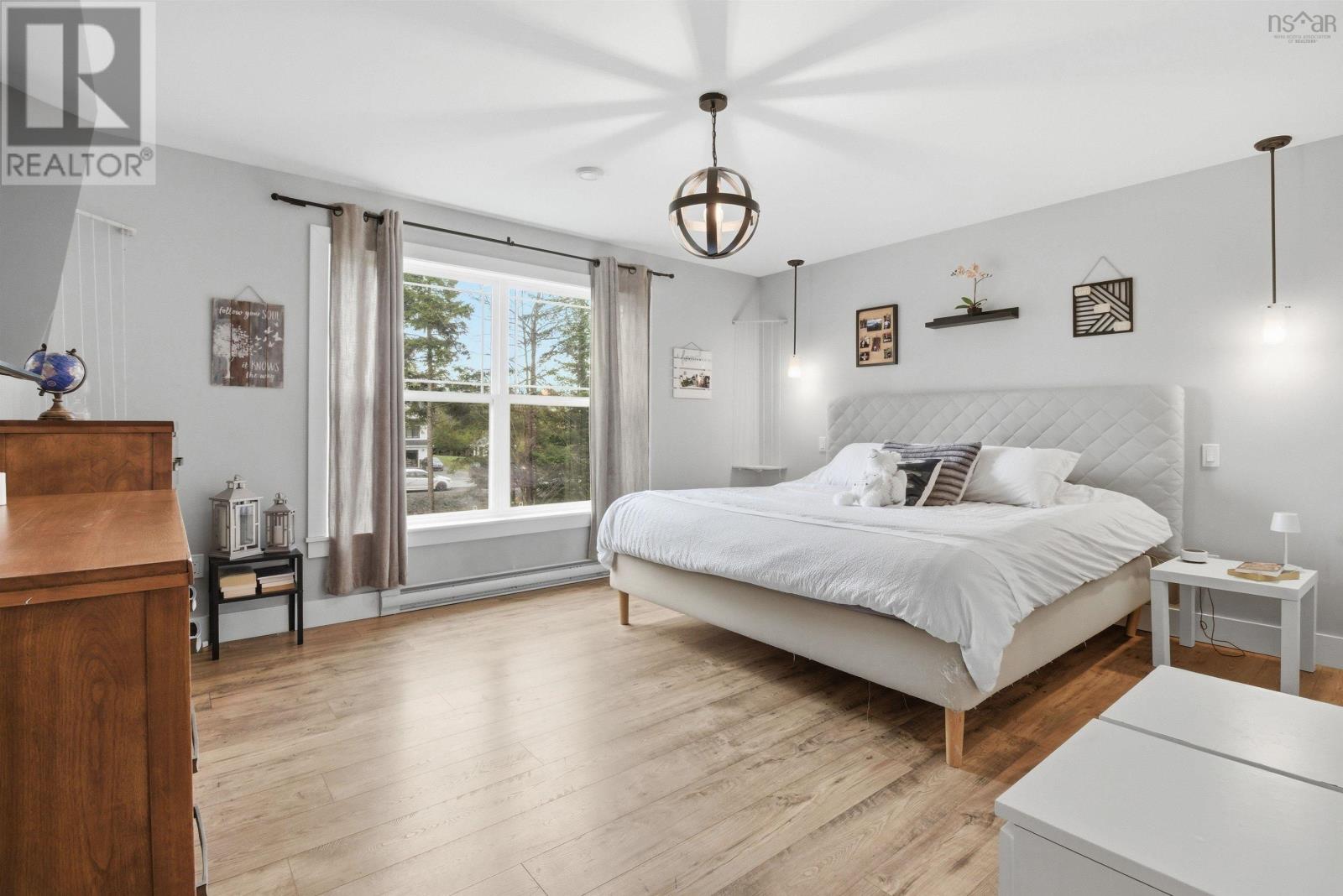 Property 15 of 36 of 131 Morning Breeze Drive