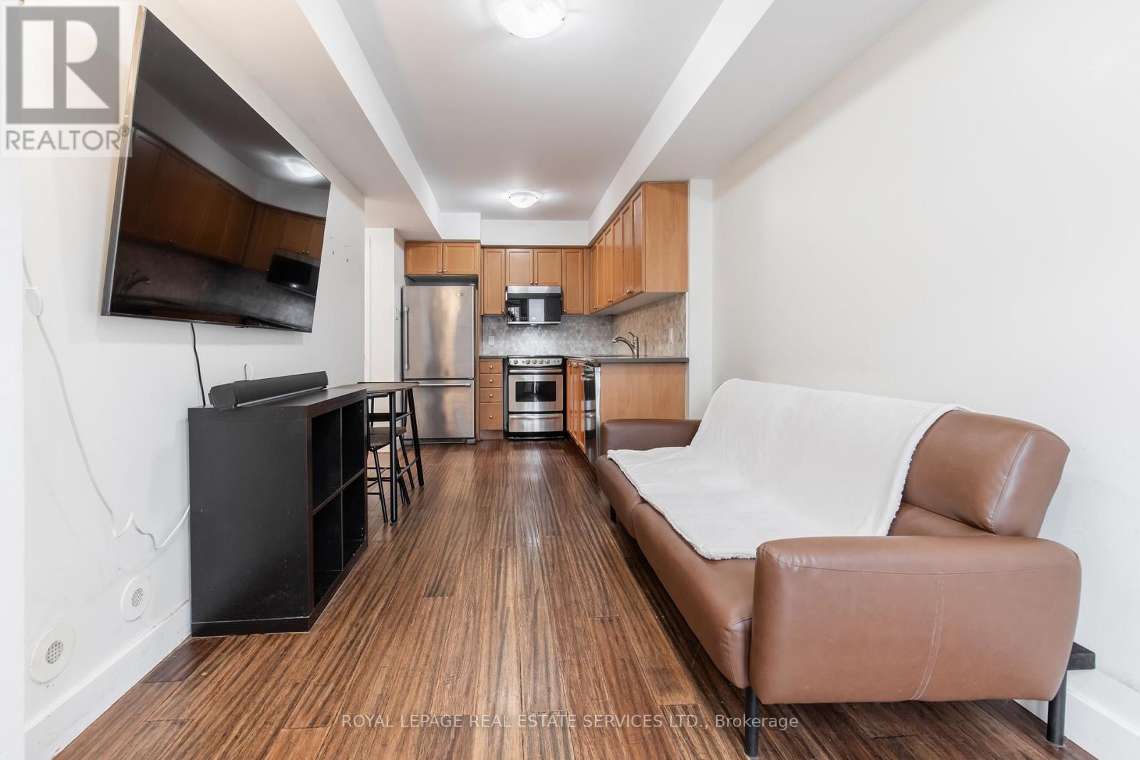 #272 4975 SOUTHAMPTON DRIVE - 13