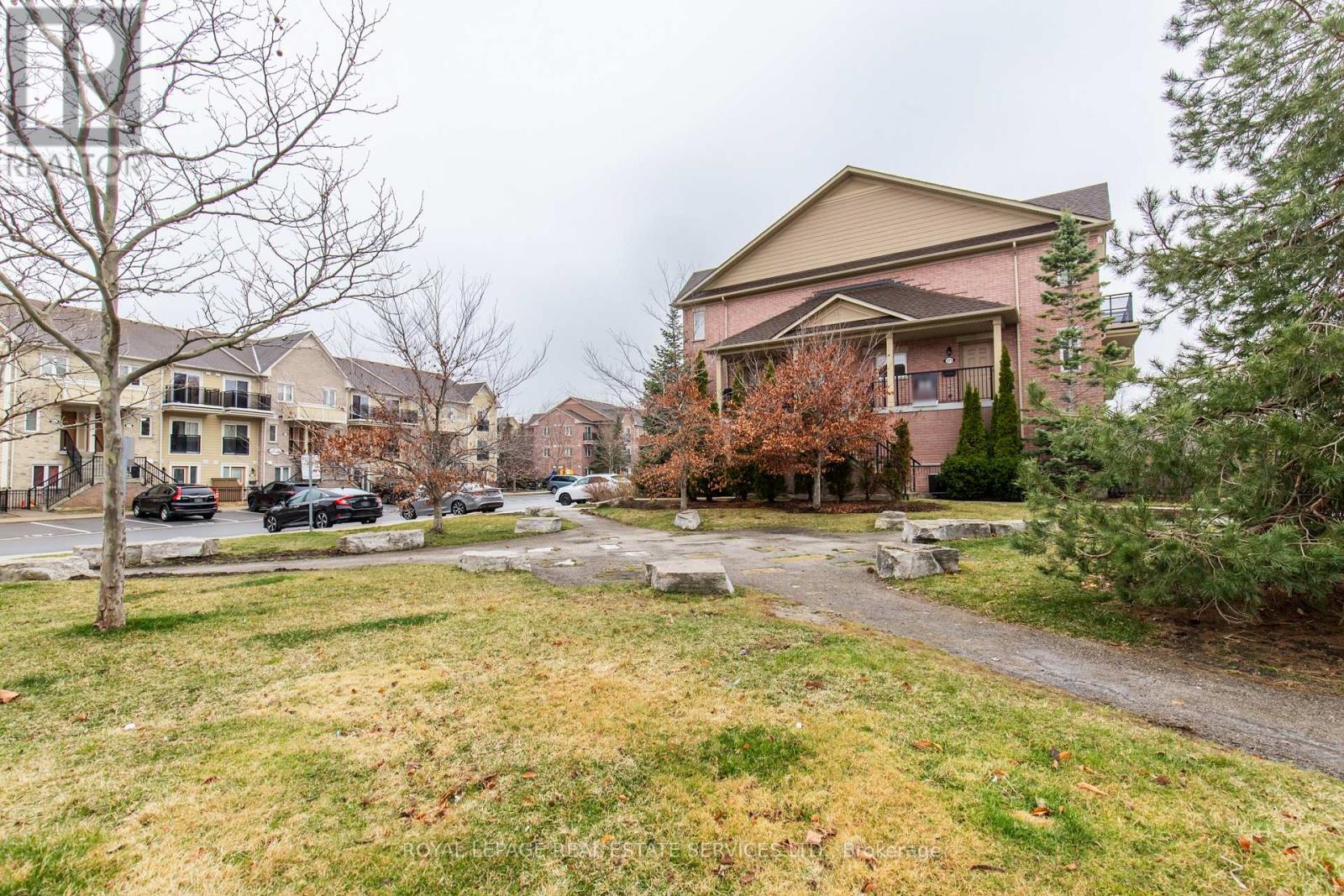 #272 4975 SOUTHAMPTON DRIVE - 27