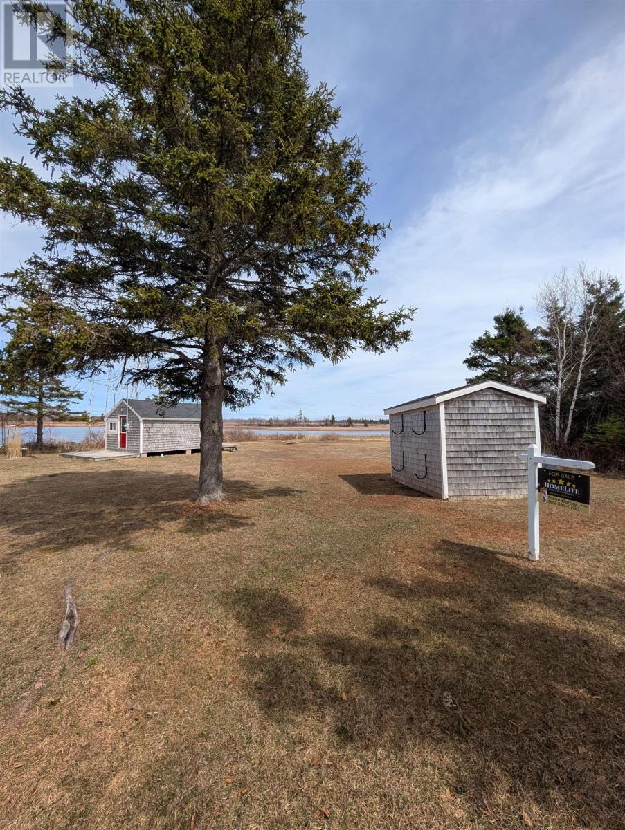 46 ANNE COURT - 15