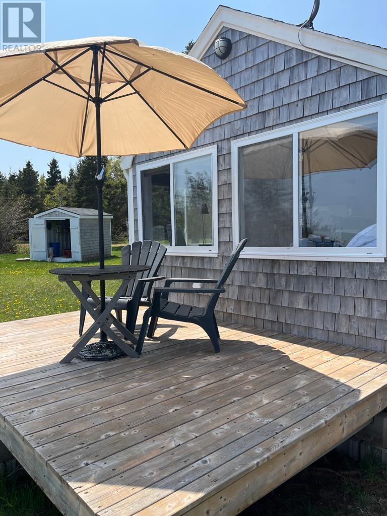 46 Anne Court — photo 2