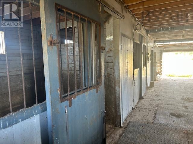 Property 8 of 13 of 1374 NS-236