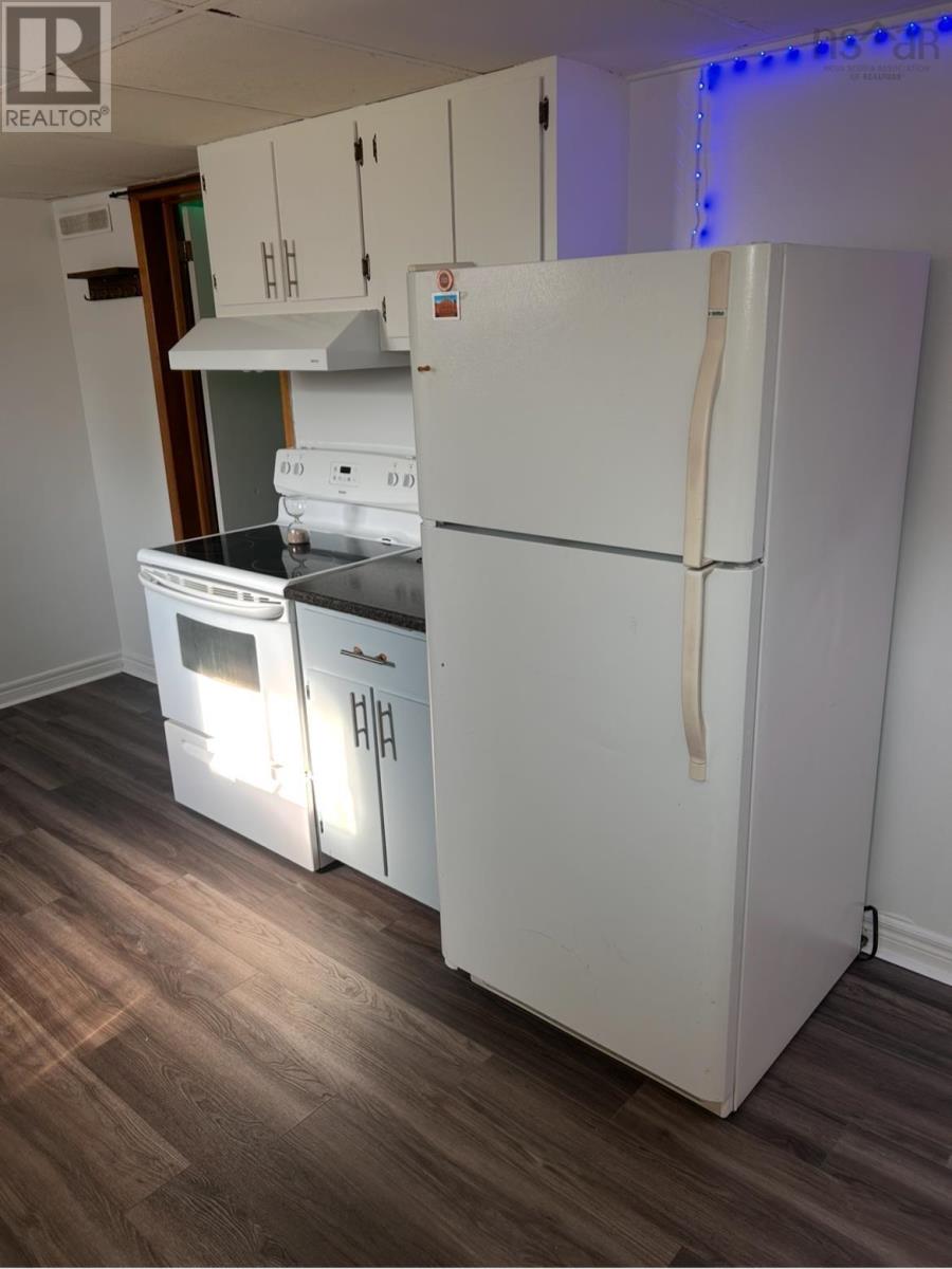 Property 5 of 17 of 200 Reserve Street