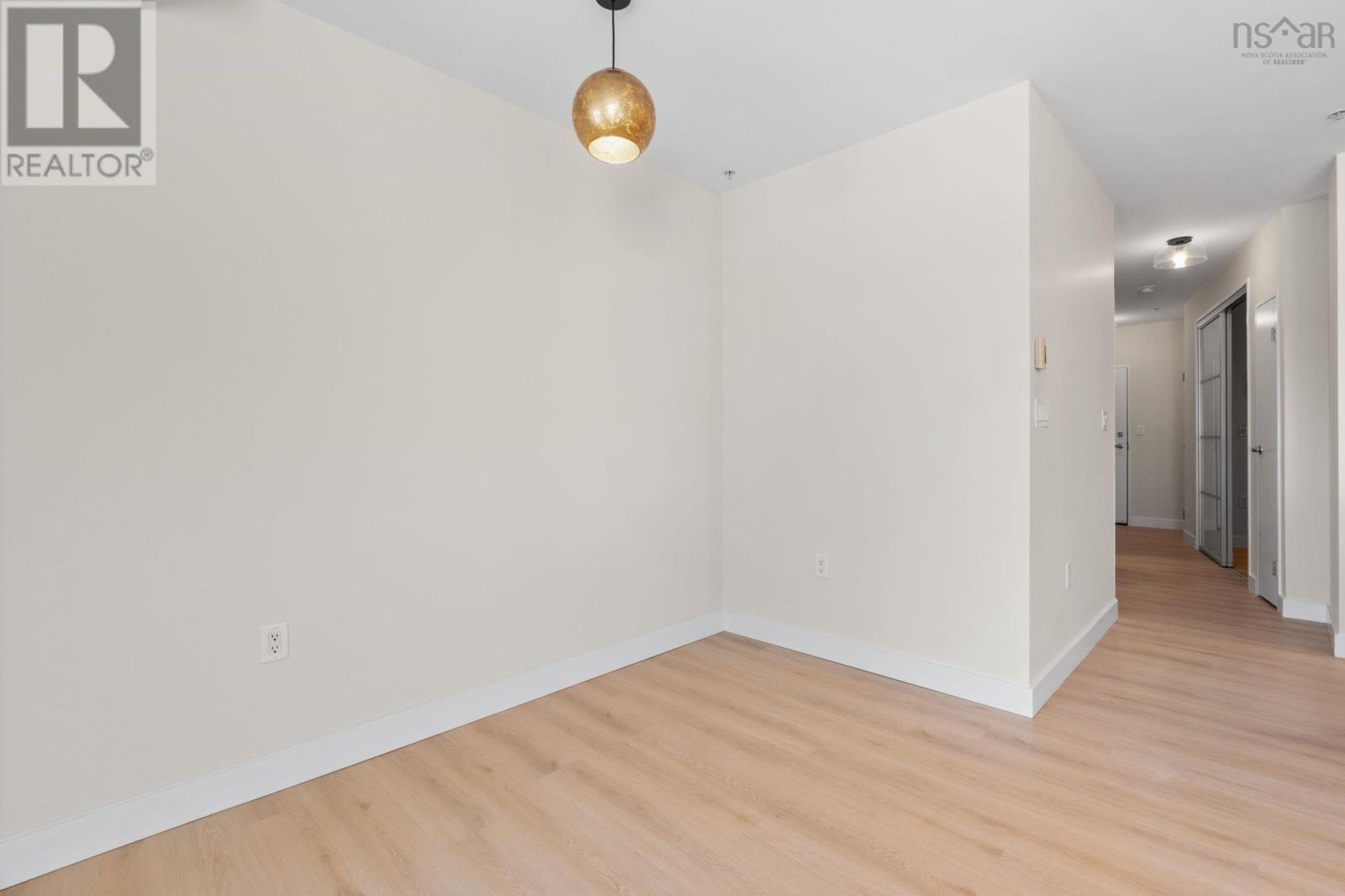 Property 20 of 29 of 202 5221 Nora Bernard Street