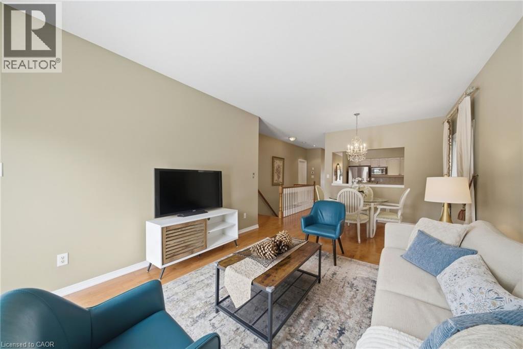 46 MANITOULIN Trail, Hamilton, Ontario, L9B2X8 — Photo 18