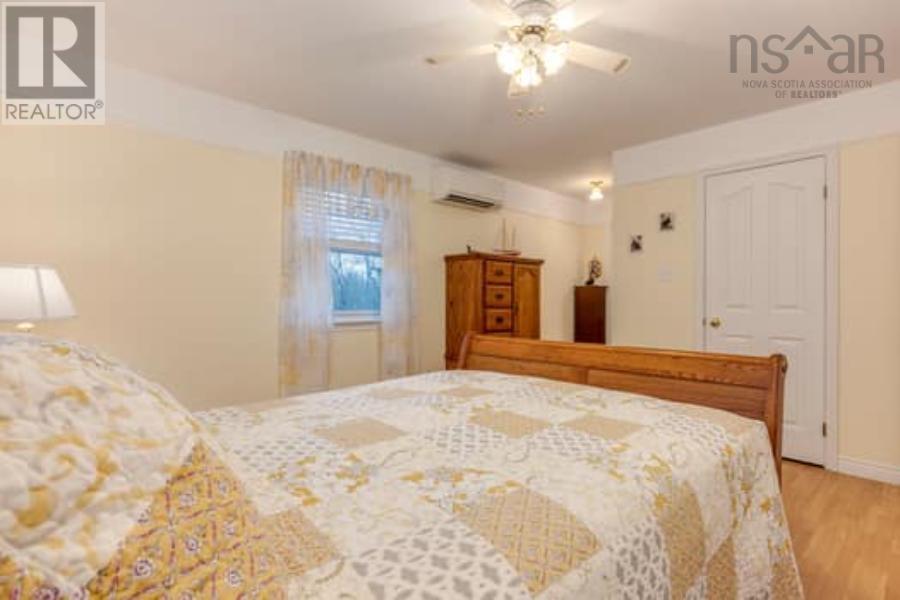 Property 14 of 48 of 16 Sherwood Drive