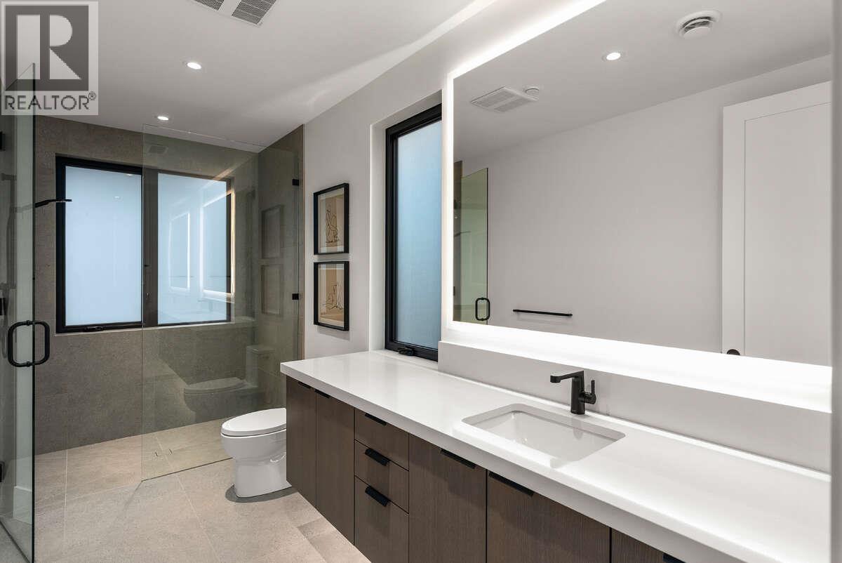  866 Predator Ridge Drive, Vernon