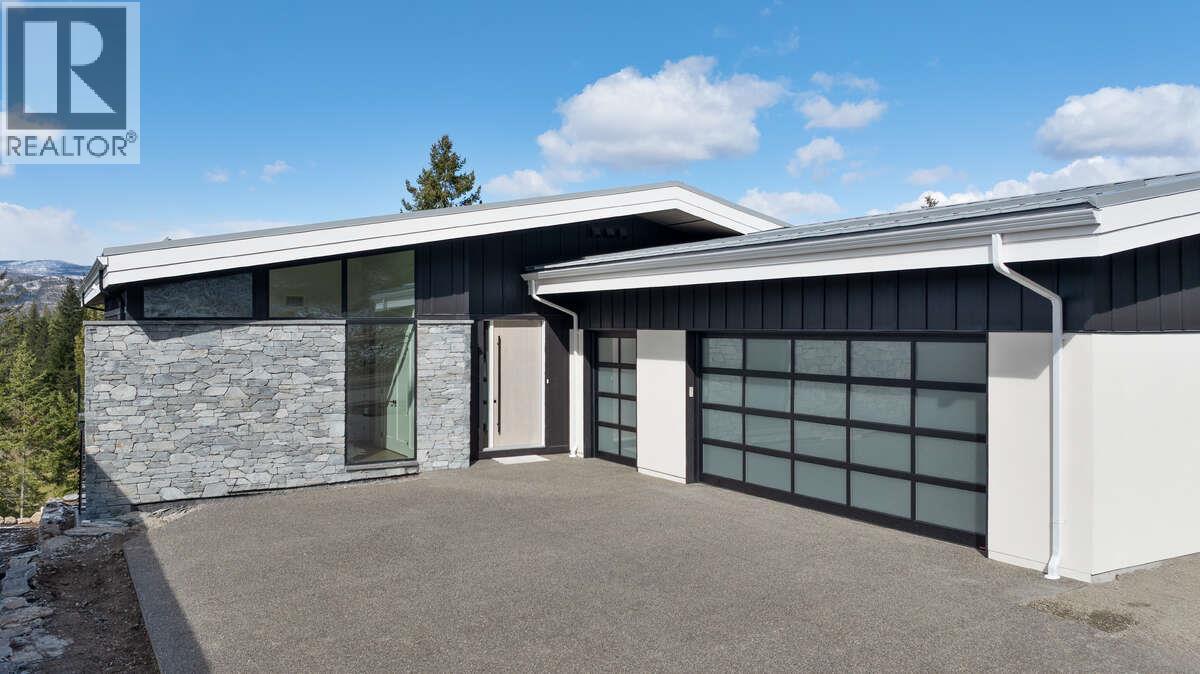 866 Predator Ridge Drive - 1