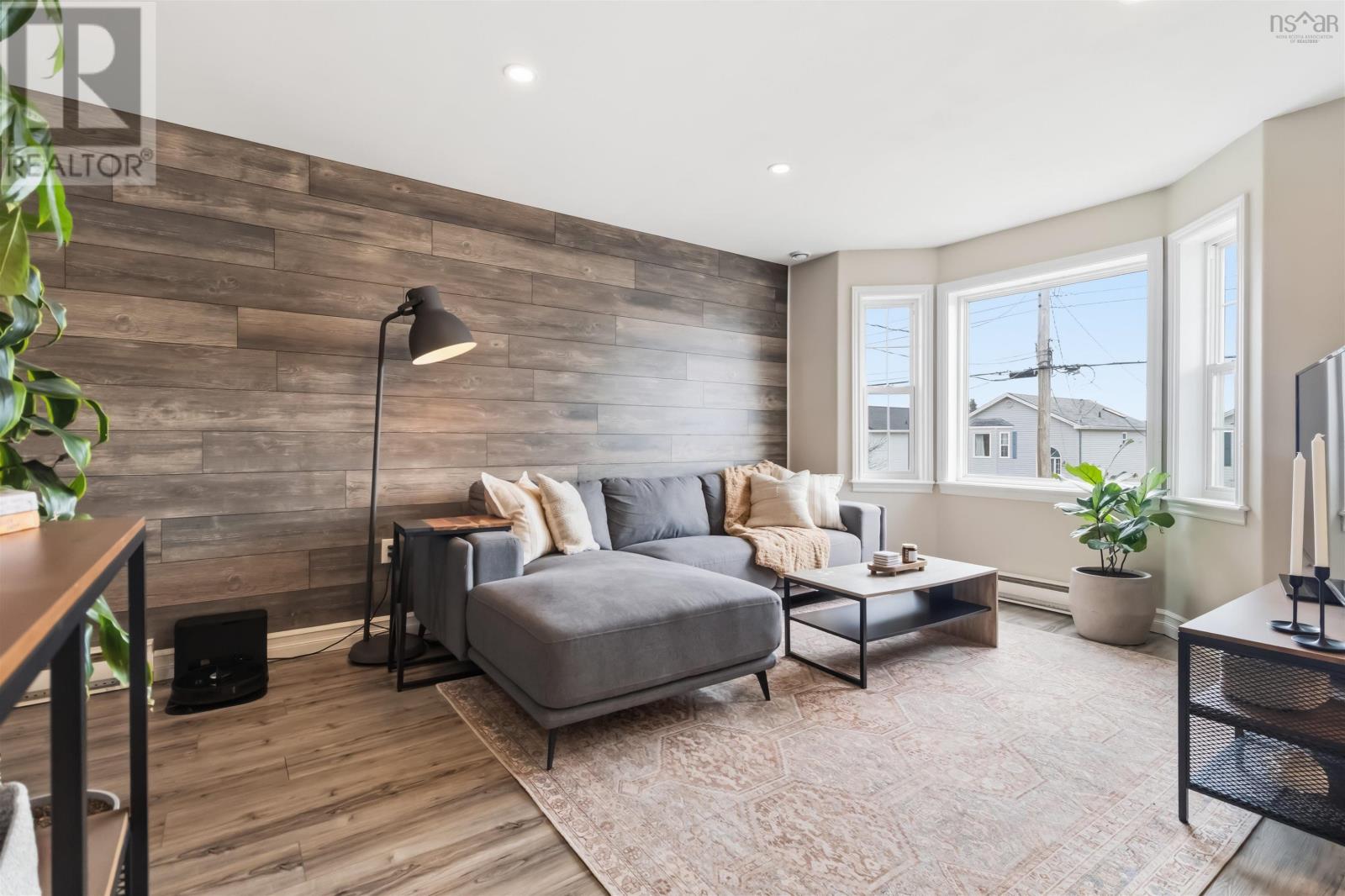 Property 3 of 39 of 131 Serop Crescent