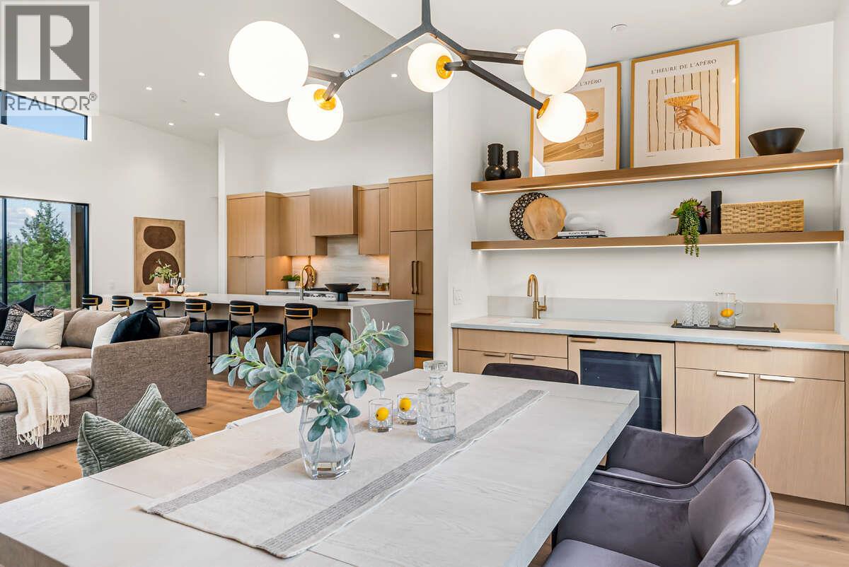  862 Predator Ridge Drive, Vernon