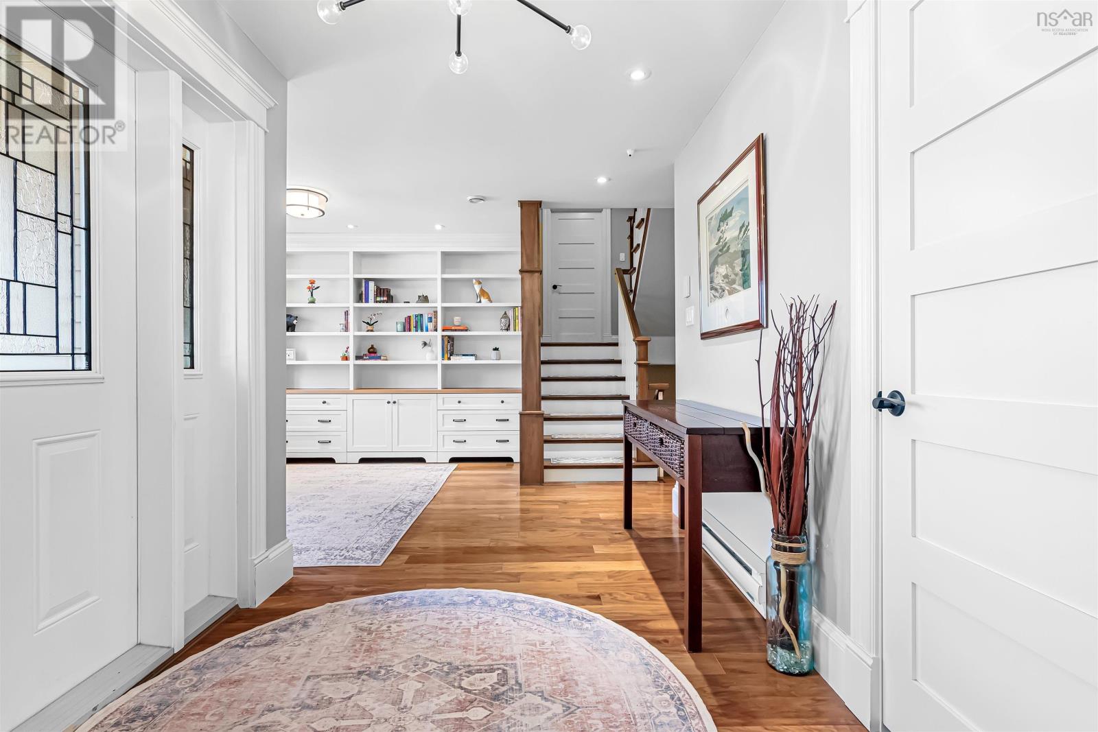 Property 3 of 49 of 102 Ingram Drive