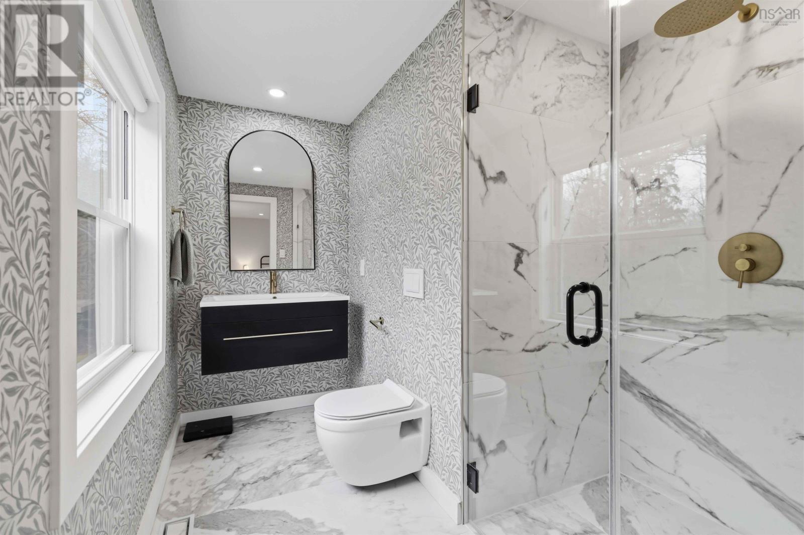 Property 39 of 52 of 87 Mount Pleasant Road