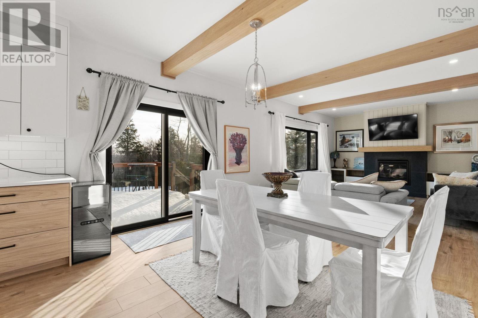 Property 10 of 50 of 456 Magenta Drive