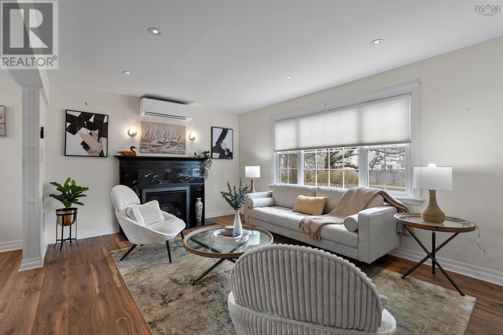 Property 13 of 50 of 6705 Quinpool Road