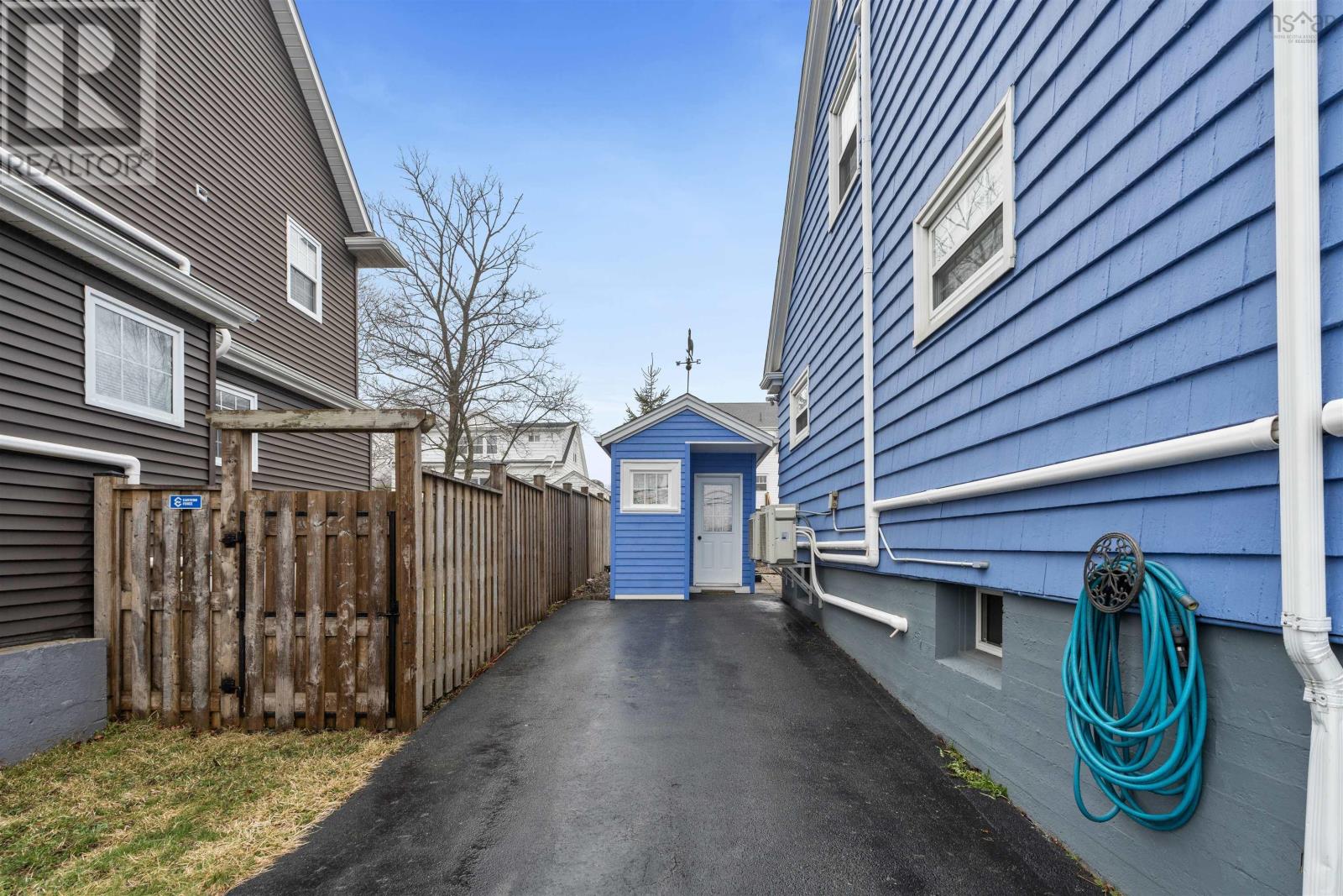 Property 9 of 50 of 6705 Quinpool Road