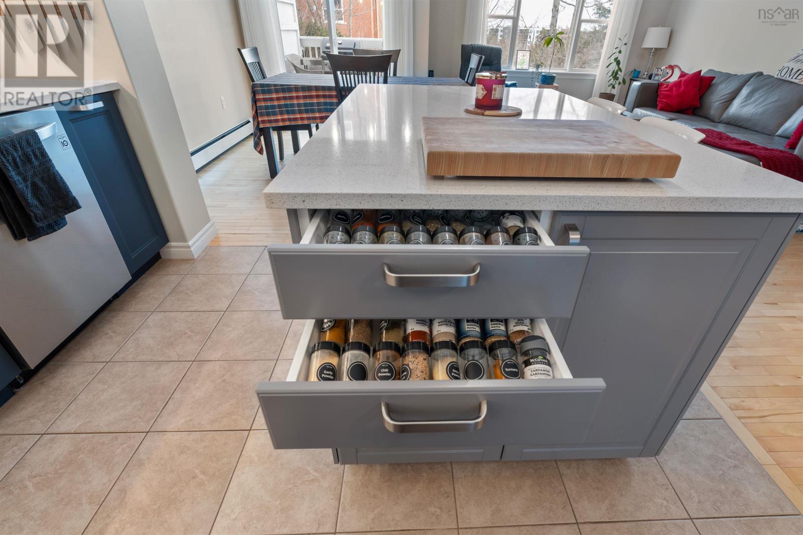 Property 19 of 42 of 7 Morningfield Lane