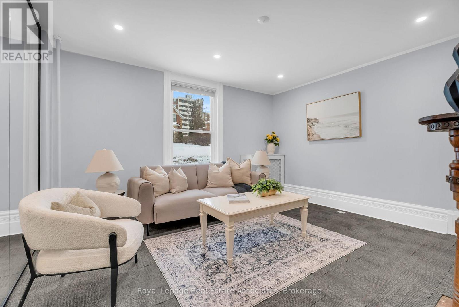 1 THIRD AVENUE - 18