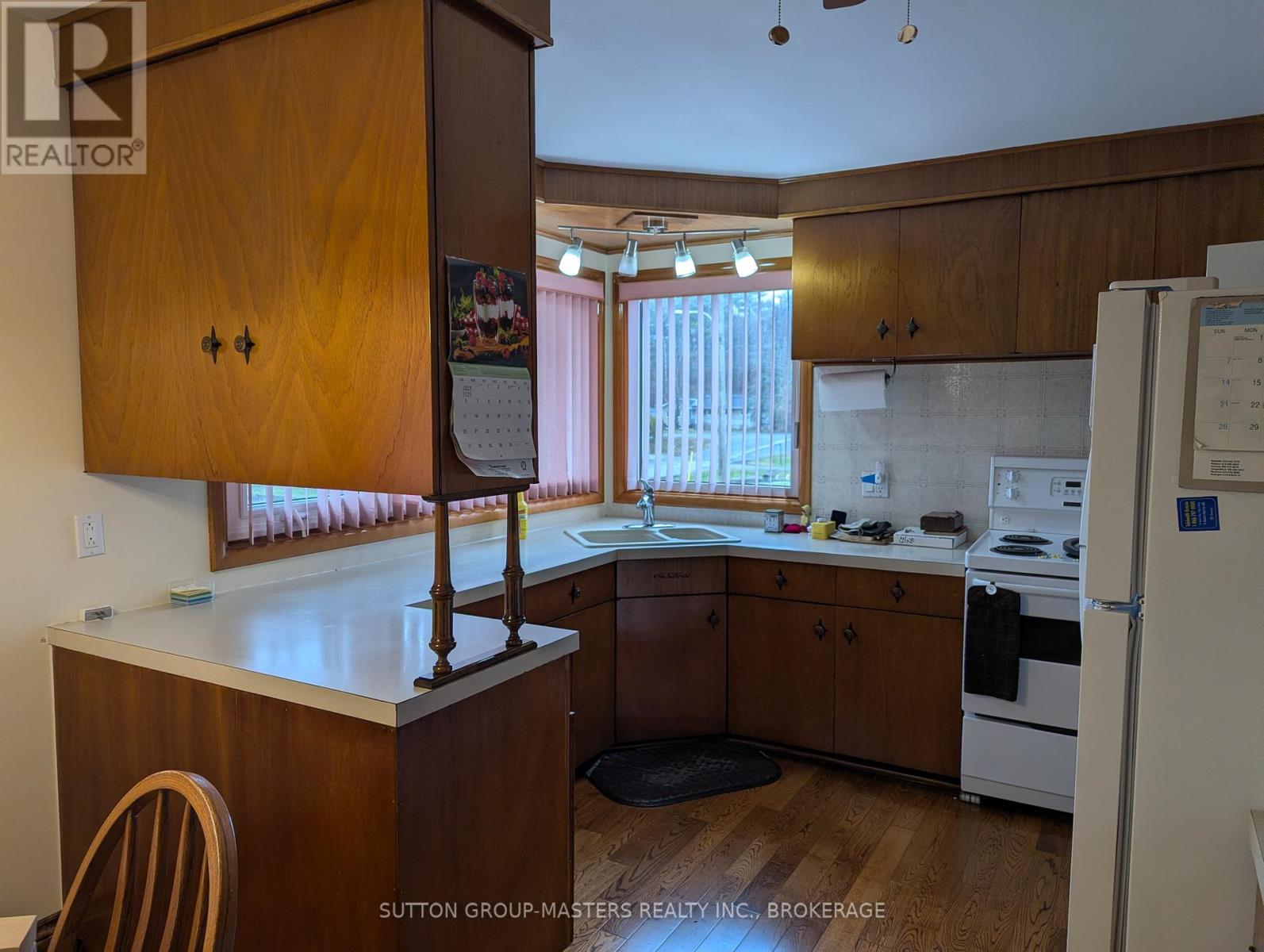 4267 EASY STREET - 5