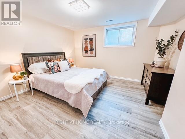 22 LAVENDER PLACE - 21