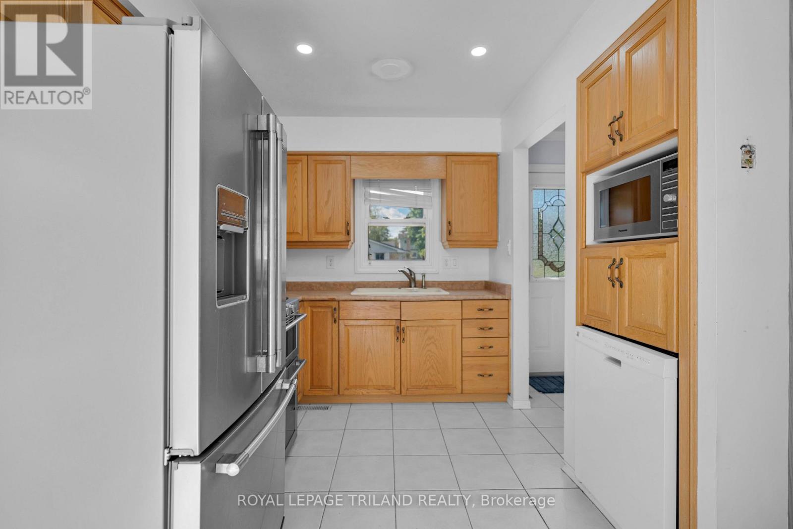 92 ARDSLEY ROAD, London North (North I), Ontario, N6G3W4 — Photo 9
