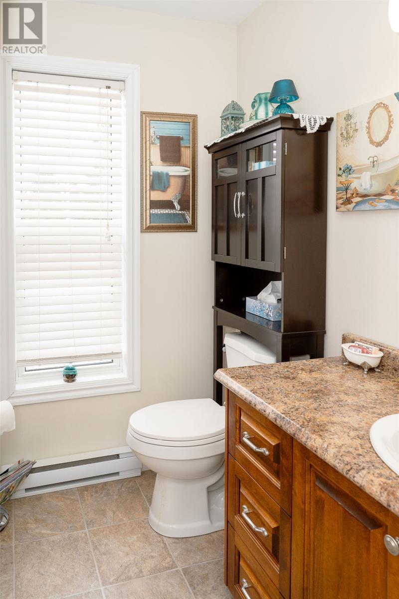 23 RUSSELL STREET - 17