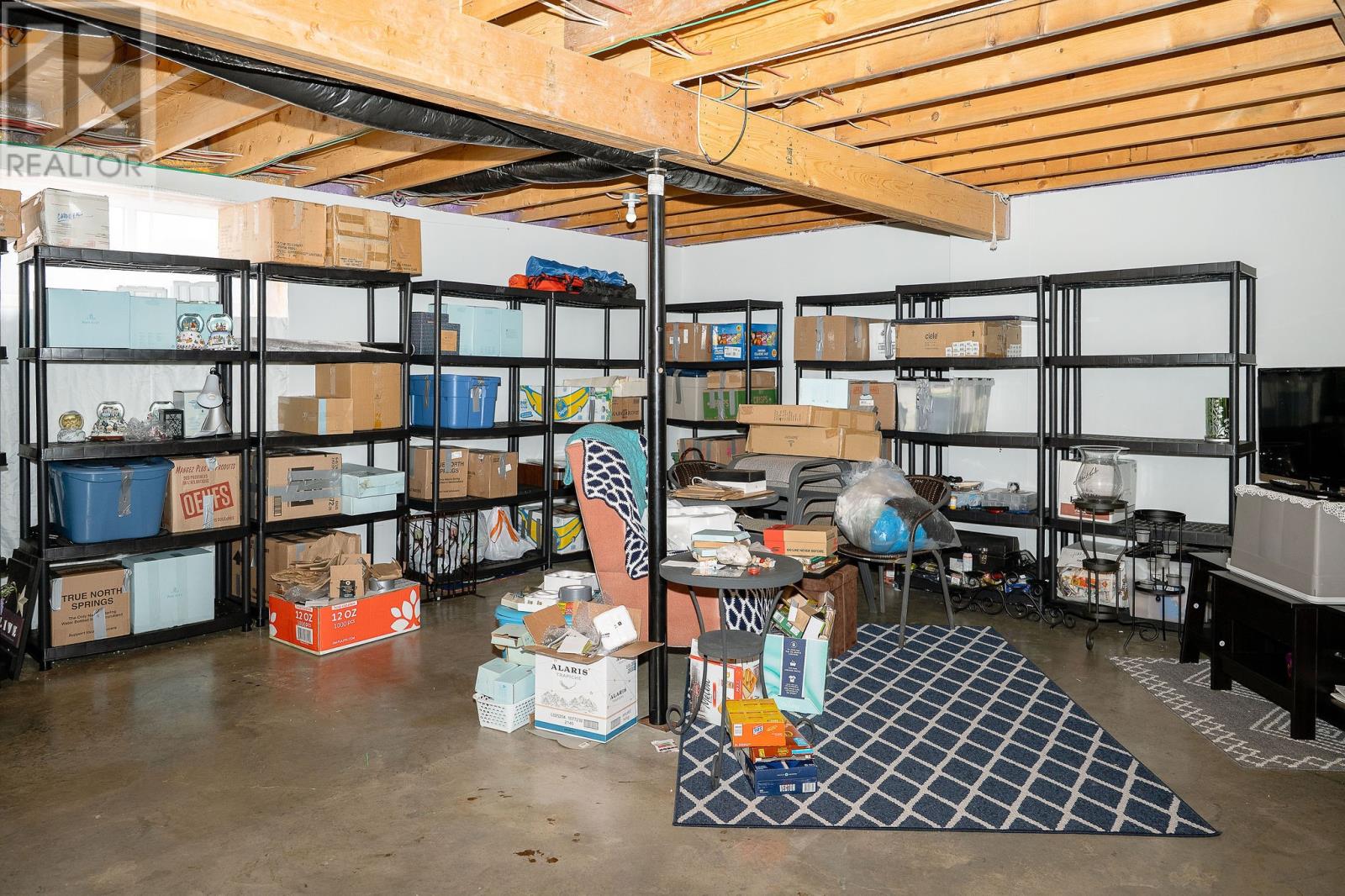 23 RUSSELL STREET - 22