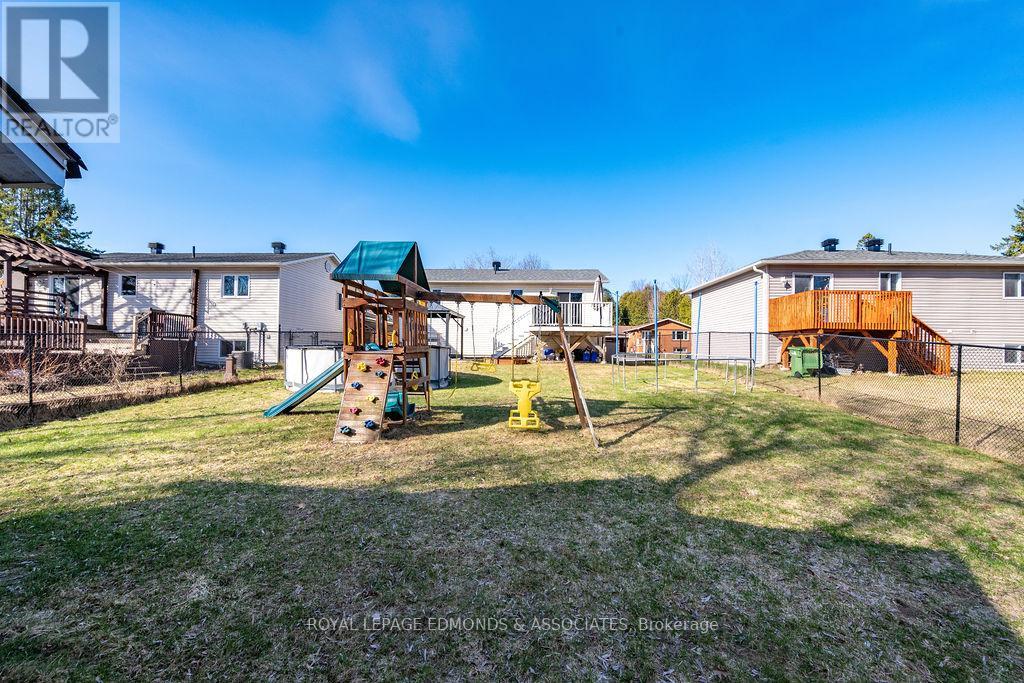 317 JULIEN STREET, Pembroke, Ontario, K8A3P6 — Photo 10