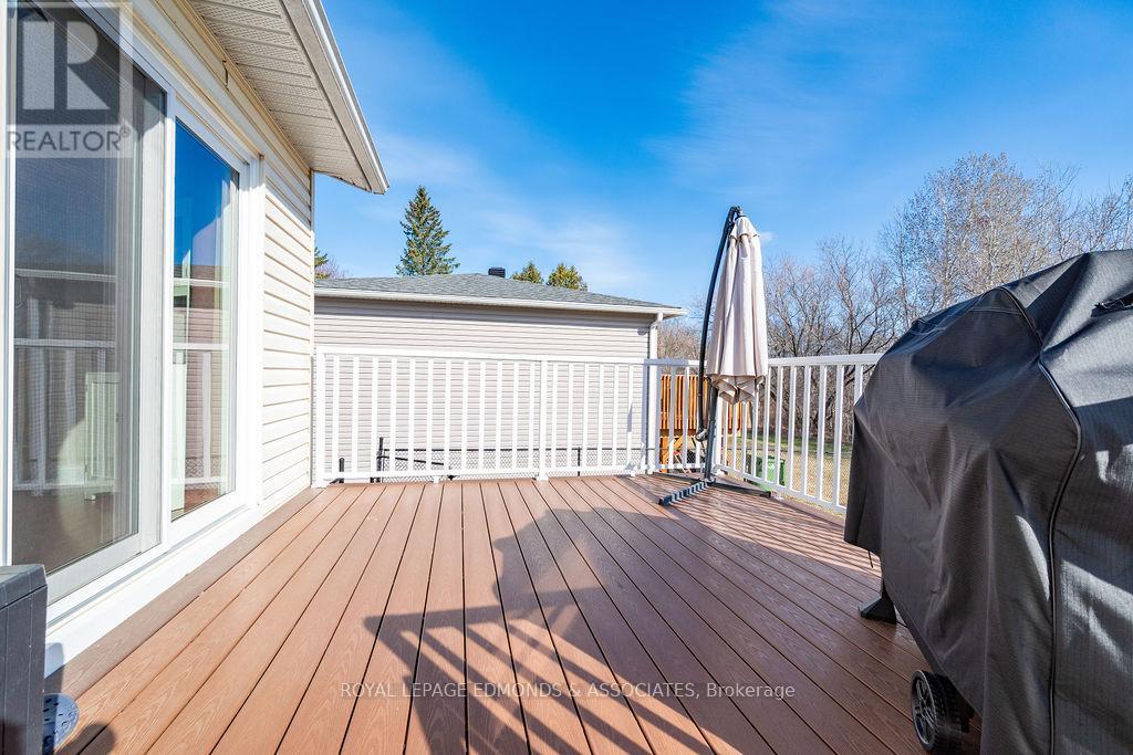 317 JULIEN STREET, Pembroke, Ontario, K8A3P6 — Photo 14