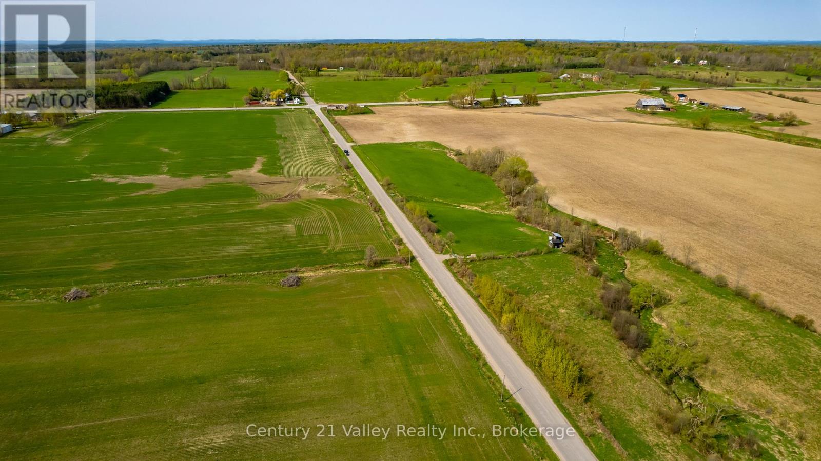 154 CORNERVIEW ROAD — photo 36