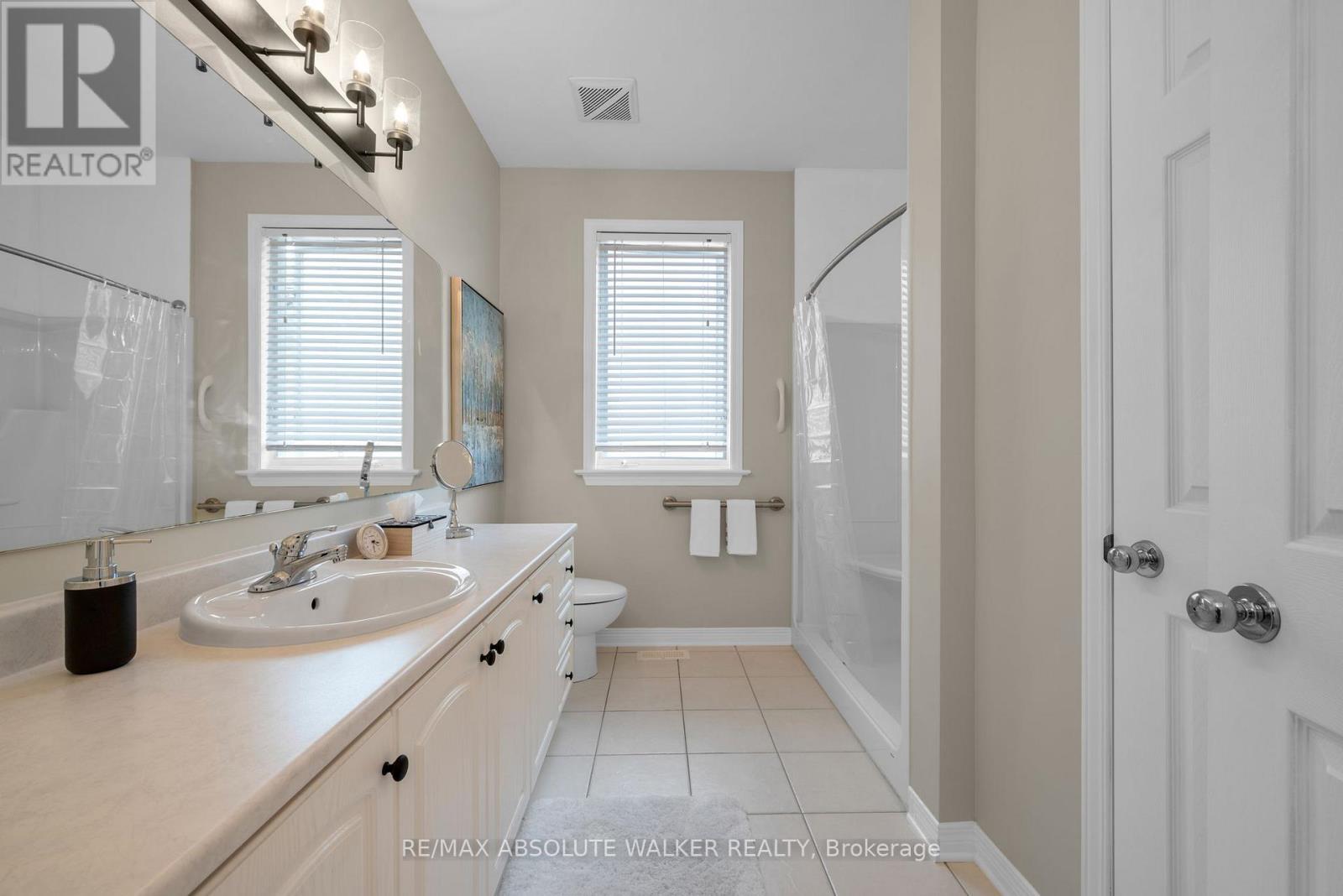 831 SCALA AVENUE — photo 25