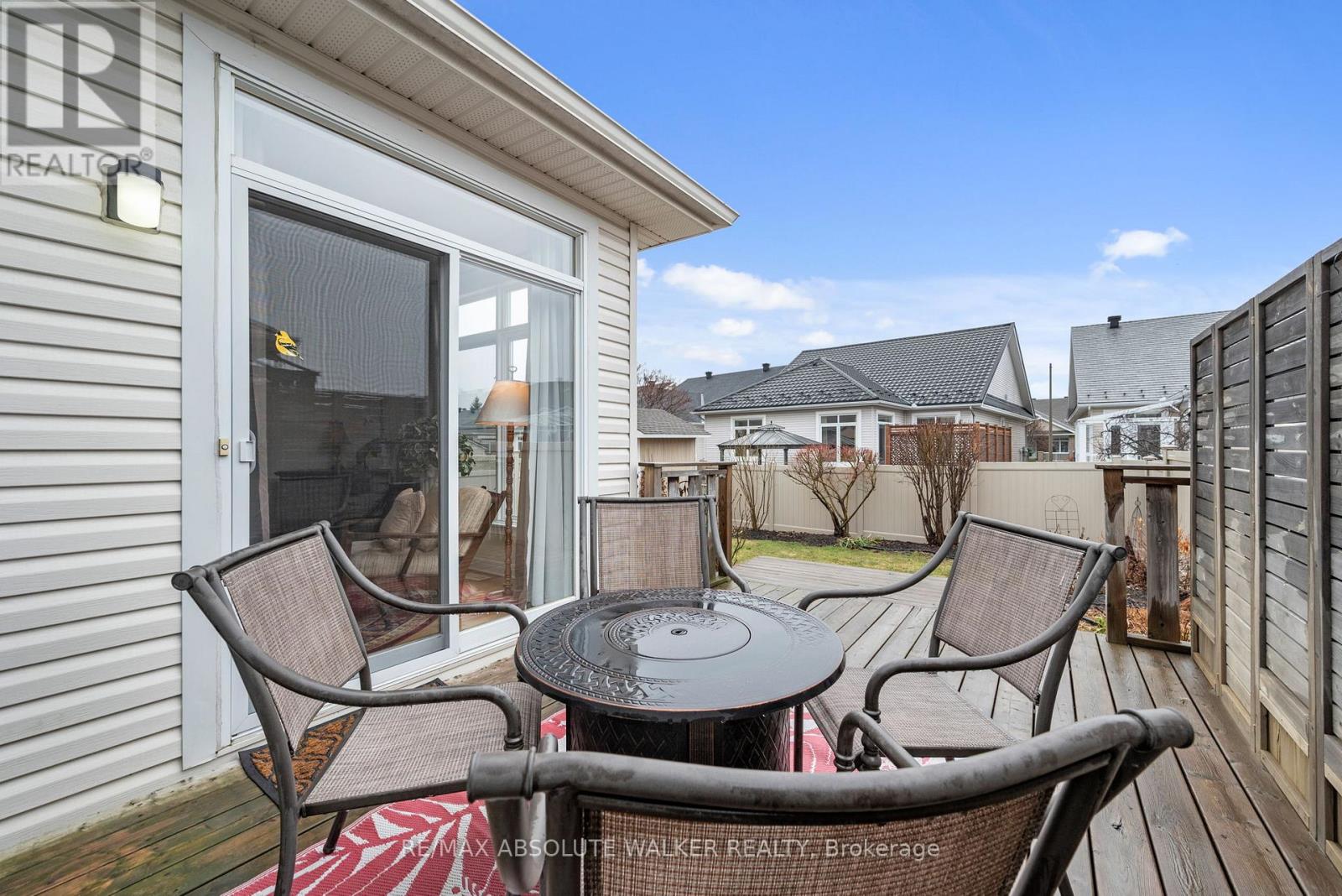 831 SCALA AVENUE — photo 47