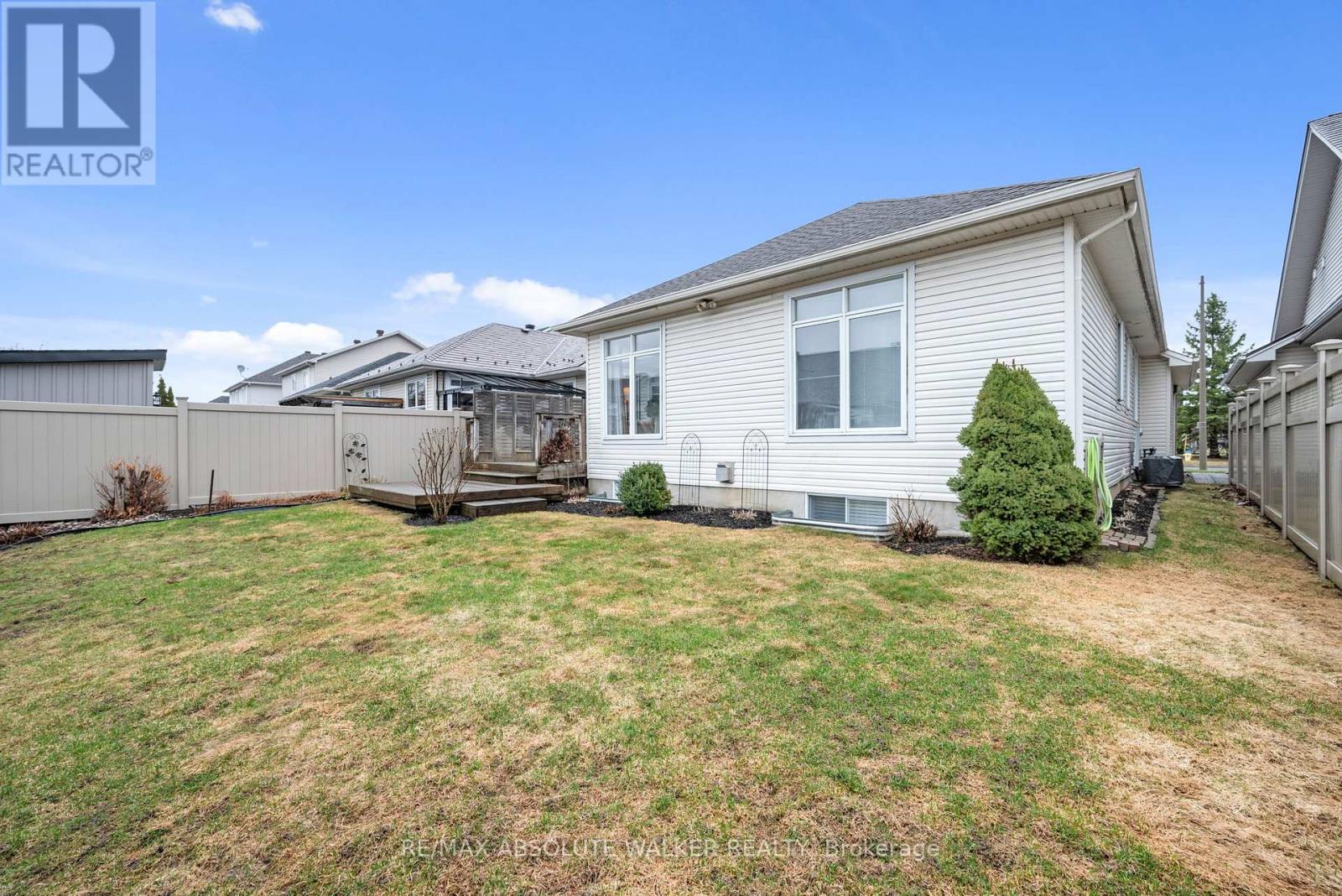 831 SCALA AVENUE — photo 49