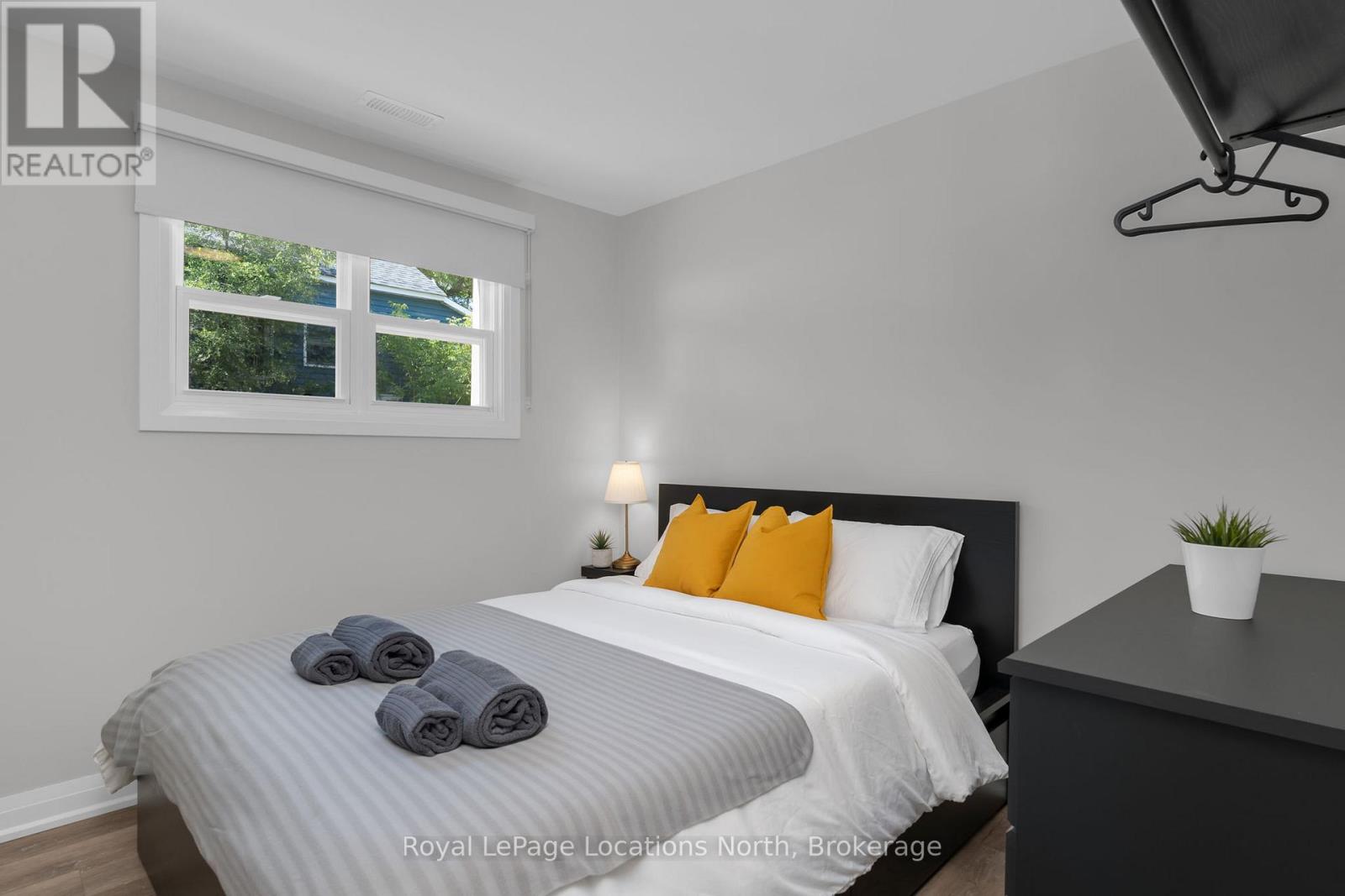 148 MOSLEY STREET — photo 14