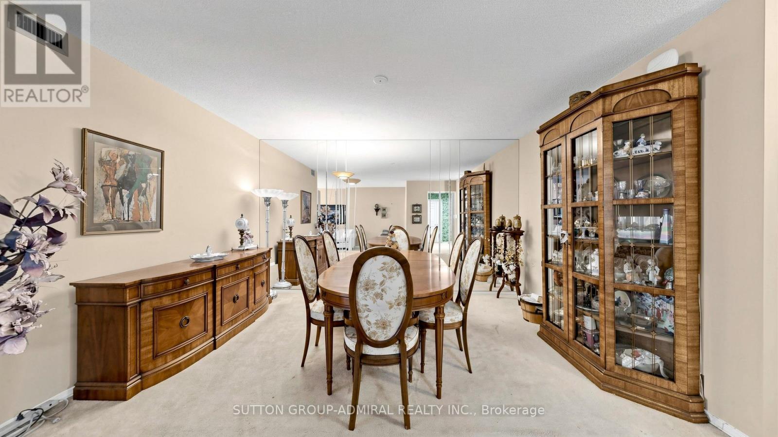 #610 30 GREENFIELD AVENUE - 2
