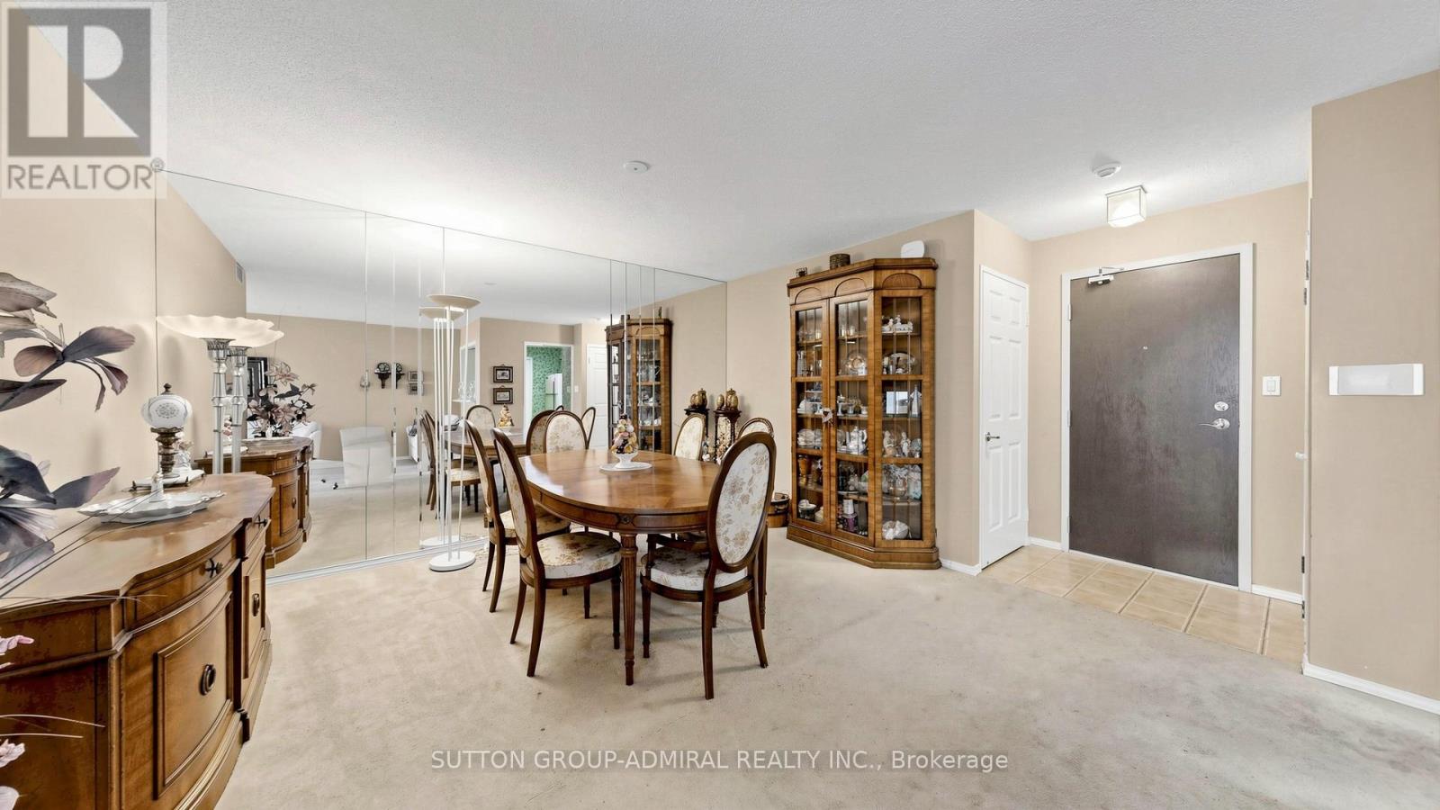 #610 30 GREENFIELD AVENUE - 3