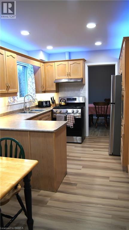 307 ERINDALE DRIVE - 13