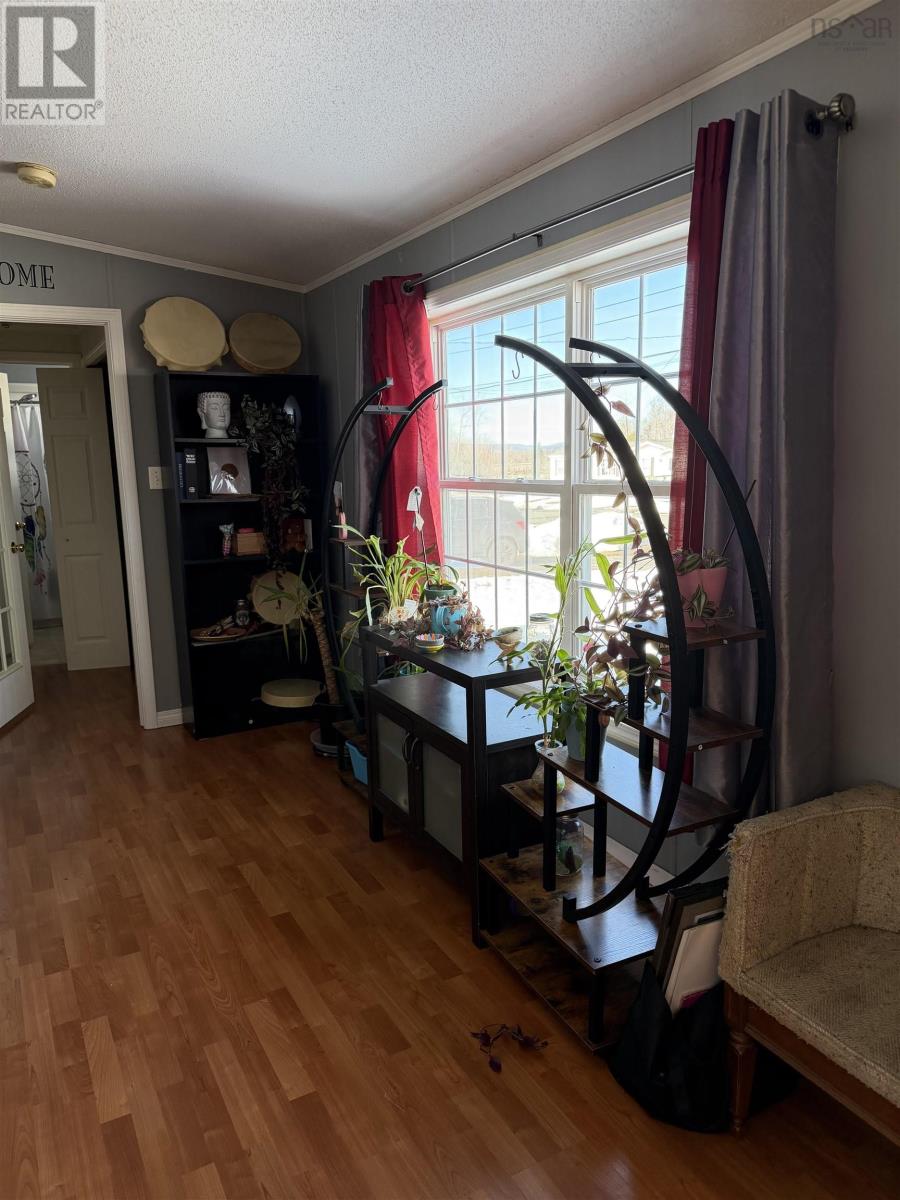 Property 19 of 28 of 7 Cedarwood Ave, Glen Aire Estates