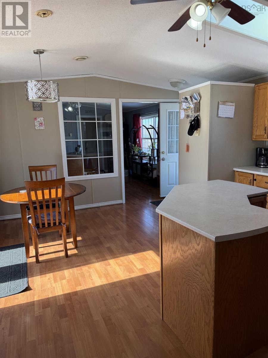 7 CEDARWOOD AVE, GLEN AIRE ESTATES - 3