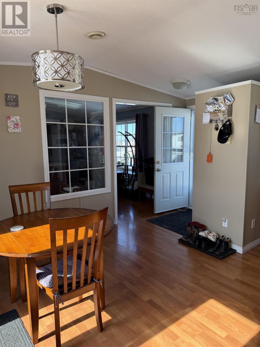 7 CEDARWOOD AVE, GLEN AIRE ESTATES - 5