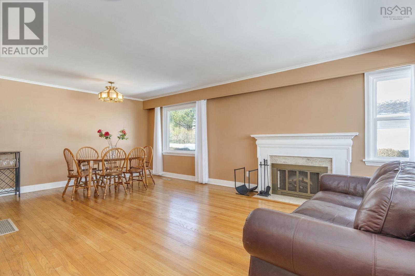 Property 25 of 35 of 30 Penhorn Drive