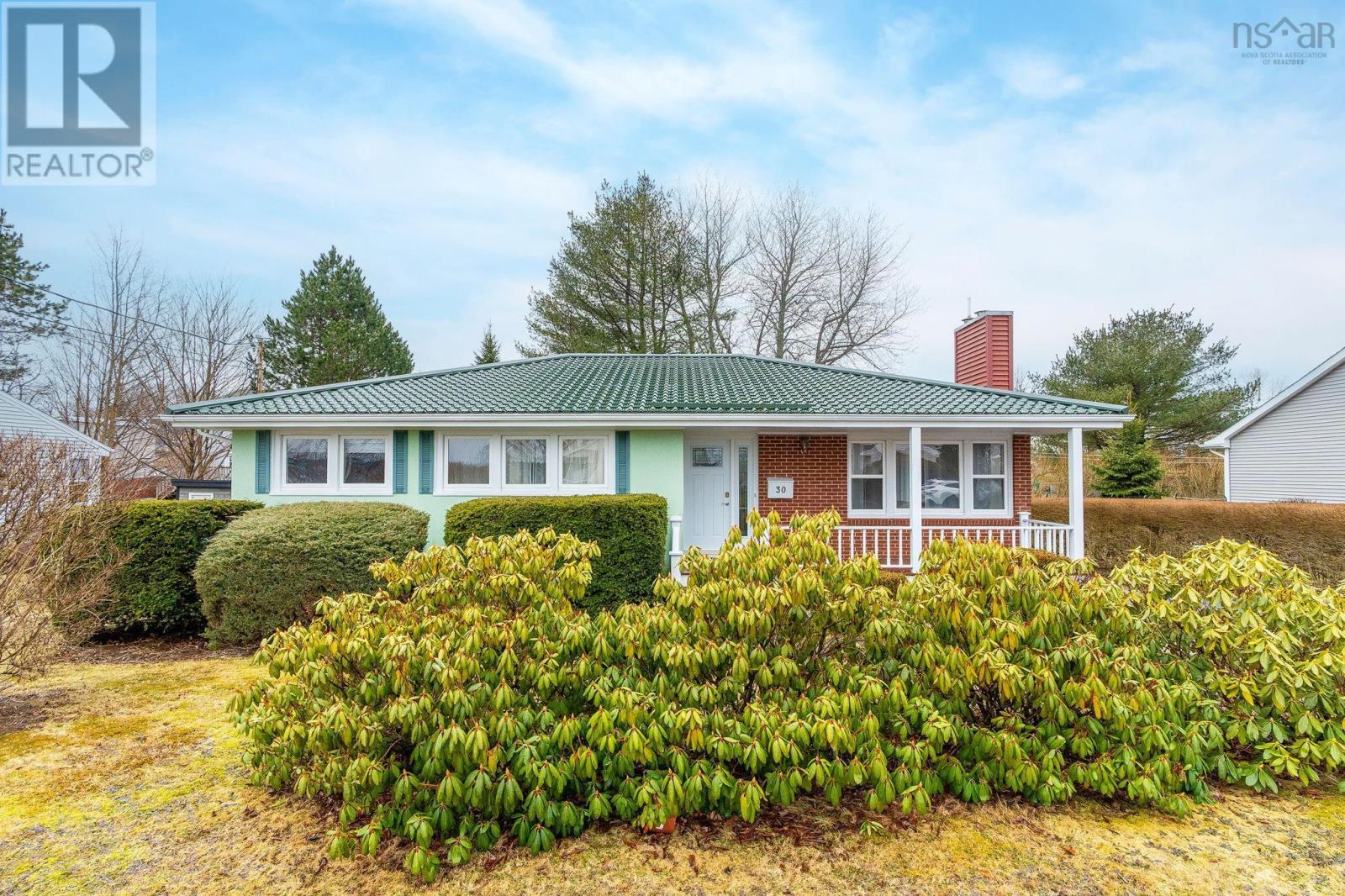 Property 2 of 35 of 30 Penhorn Drive